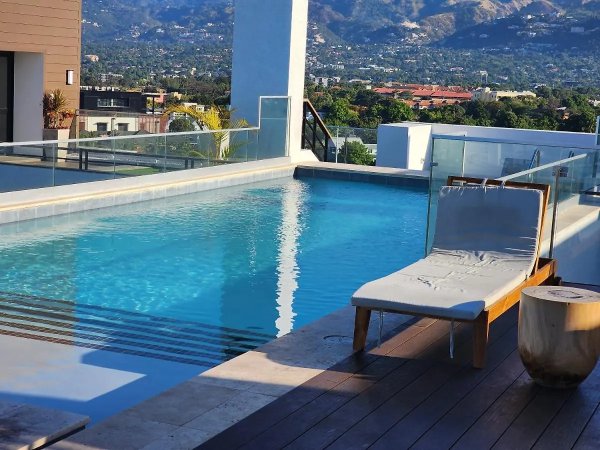 Sky Pool And Balcony Apartment At Via At Braemar New Kingston