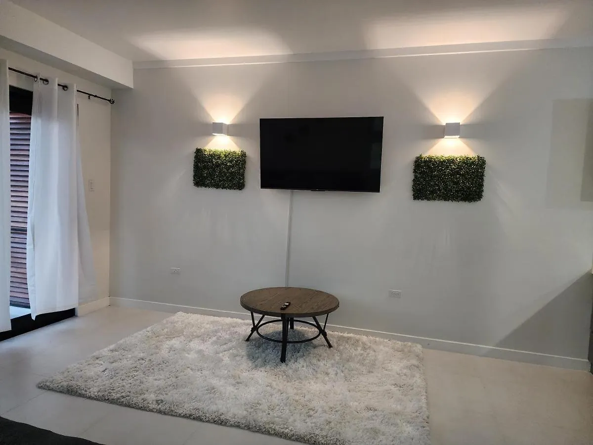 Sky Pool And Balcony Apartment At Via At Braemar New Kingston